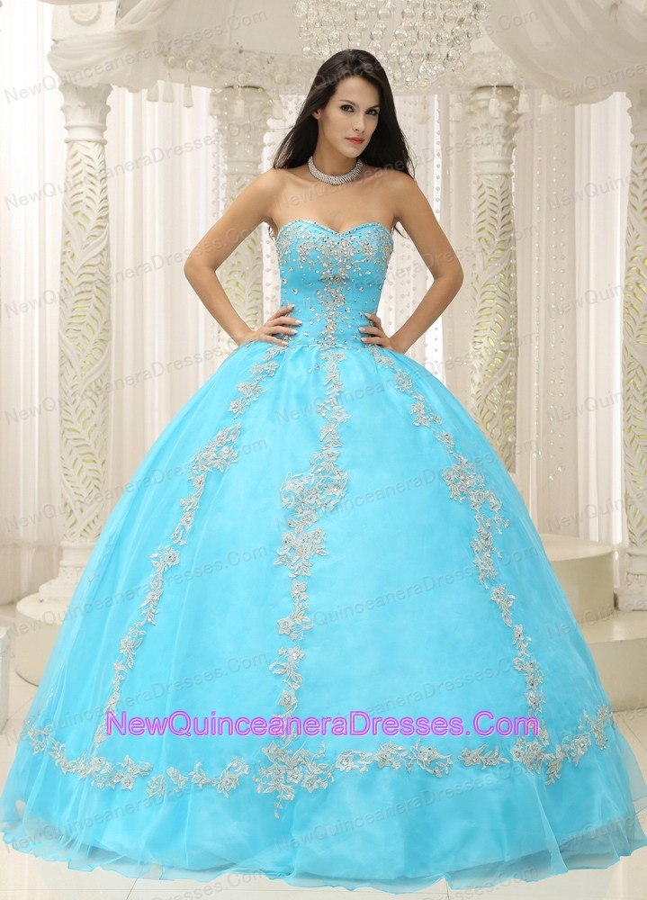 ... http:.dressesphotosimagewhite_quinceanera_dresses_201310