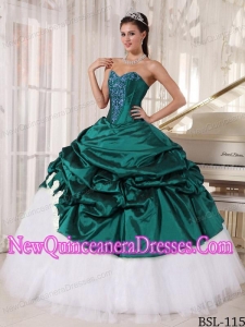 Ball Gown Sweetheart Green and White 2013 Quinceanera Dress with Appliques