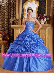 Aqua Blue Ball Gown Strapless Floor-length Taffeta Elegant Quinceanera Dress with Pick-ups