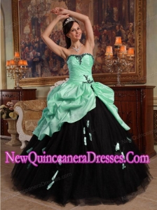 Ball Gown Hand Flowers Tulle and Taffeta Custom Made Quinceanera Dresses in Apple Green and Black