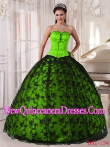 Elegant Spring Green and Black Sweetheart Quinceanera Dress