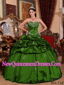 Appliques Green Ball Gown Sweetheart Taffeta Luxurious Quinceanera Dresses