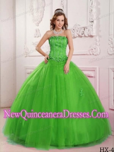 Ball Gown Strapless Tulle Beading Luxurious Quinceanera Dresses in Spring Green