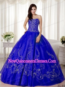 Organza Sweetheart Floor-length Fashionable Quinceanera Dress with Beading and Embroidery