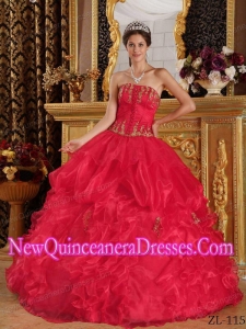 Red Fashionable Ball Gown Strapless Floor-length Organza Quinceanera Dress with Appliques