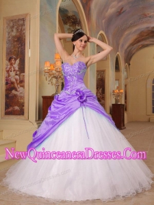 A-Line Sweetheart Floor-length Beading Tulle and Taffeta Popular Quinceanera Gowns in Lilac and White