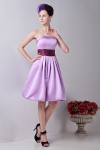 Lavender A-line Strapless Knee-length Taffeta Sashes Dama Dresses for Quinceanera