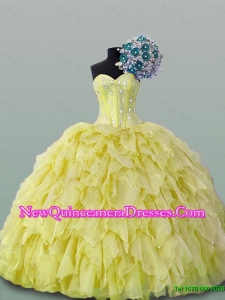 2015 Luxurious Quinceanera Dresses with Beading and Ruffles
