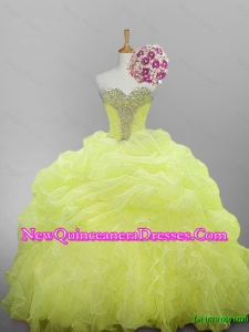 2015 Pretty Sweetheart Beaded Quinceanera Dresses with Ruffled Layers