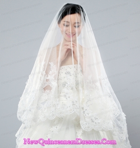 Discount Two-Tier Classic Wedding Veils with Lace Edge