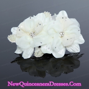 Pretty White Tulle Imitation and Pearls Hair Flower