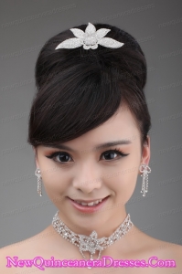 Round shaped Alloy and Rhinestone Dignified Ladies Necklace and Crown