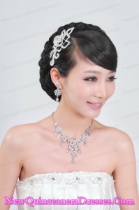 Gorgeous Alloy With Rhinestone Ladies Necklace and Head piece