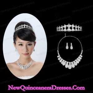 Charming Alloy With Rhinestone Jewelry Sets