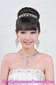 Elegant Alloy With Rhinestone Ladies Necklace and Tiara