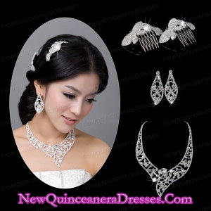 Unique Alloy With Rhinestone Ladies Jewelry Sets