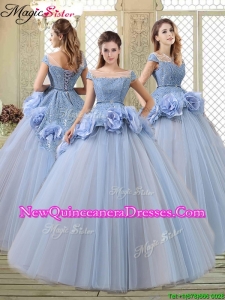 2016 Luxurious Bateau Lavender Quinceanera Gowns with Hand Made Flowers