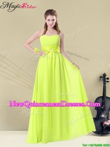 Fashionable Sweetheart Belt Dama Dresses in Yellow Green