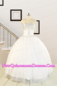 2015 White Elegant Quinceanera Dresses with Beading