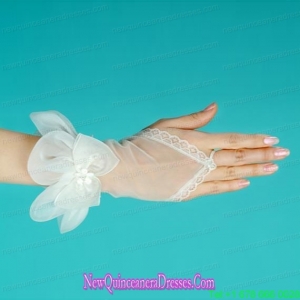 Tulle Fingerless Wrist Length Bridal Gloves With Hand Made Flower