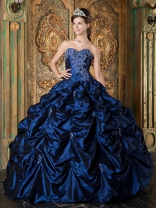 Pretty Navy Blue Quinceanera Dress Sweetheart Picks-up Taffeta Ball Gown
