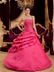 Beautiful Coral Red Quinceanera Dress Strapless Taffeta Appliques Ball Gown