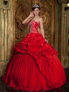 Wonderful Red Quinceanera Dress Sweetheart Taffeta Beading and Appliques Ball Gown