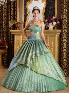 Discount Quinceanera Dress Strapless Taffeta and Organza Appliques A-line