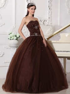 Modest Chocolate Quinceanera Dress Sweetheart Tulle Rhinestones Ball Gown