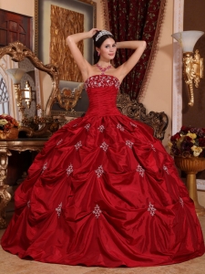 Brand New Wine Red Quinceanera Dress Strapless Taffeta Appliques Ball Gown