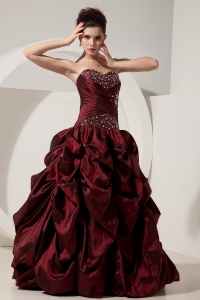 Perfect Burgundy Prom Dress A-line / Princess Sweetheart Beading Floor-length Taffeta