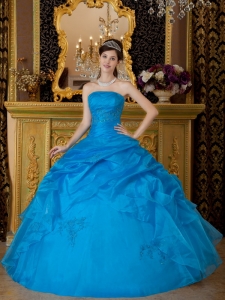 Simple Sky Blue Quinceanera Dress Strapless Appliques Organza Ball Gown