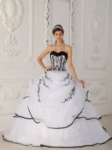 Simple White Quinceanera Dress Sweetheart Satin and Organza Ball Gown