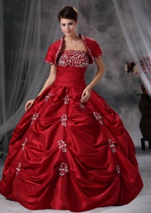 Wine Red Ball Gown Strapless Floor-length Taffeta Appliques Quinceanera Dress