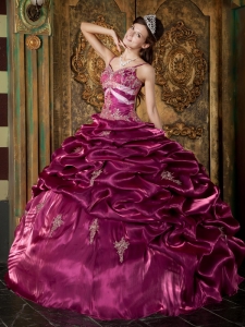 Exquisite Burgundy Quinceanera Dress Straps Taffeta Beading Ball Gown