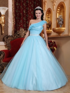 Fashionable Light Blue Quinceanera Dress One Shoulder Tulle Ruch A-line