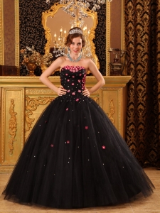 Popular Black Quinceanera Dress Strapless Tulle Appliques Ball Gown
