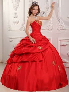 Wonderful Red Quinceanera Dress Sweetheart Taffeta Appliques Ball Gown