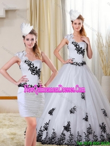 2015 Sweetheart White and Black Fashionable Quinceanera Dress with Appliques