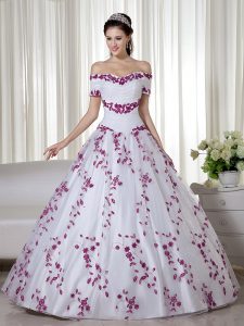 High End Short Sleeves Organza Floor Length Lace Up Quinceanera Dresses in White with Embroidery