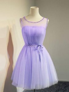 Elegant Scoop Sleeveless Vestidos de Damas Knee Length Belt Lavender Tulle