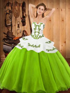 High End Floor Length Ball Gowns Sleeveless Vestidos de Quinceanera Lace Up