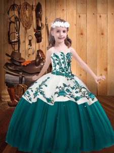 Teal Lace Up Little Girls Pageant Gowns Embroidery Sleeveless Floor Length