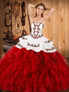 Custom Design Floor Length Wine Red Quinceanera Gowns Strapless Sleeveless Lace Up