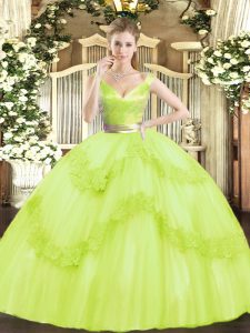 Luxurious Yellow Green Ball Gowns Beading and Appliques Quinceanera Dresses Zipper Tulle Sleeveless Floor Length