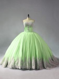 Shining Sweetheart Sleeveless Vestidos de Quinceanera Court Train Beading and Appliques Yellow Green Tulle