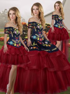 Cute Off The Shoulder Sleeveless Brush Train Lace Up Quinceanera Gown Wine Red Tulle