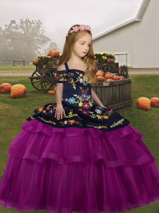 Low Price Tulle Straps Long Sleeves Lace Up Embroidery Child Pageant Dress in Fuchsia