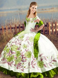 Olive Green Ball Gowns Satin Off The Shoulder Sleeveless Embroidery Floor Length Lace Up Quinceanera Dresses