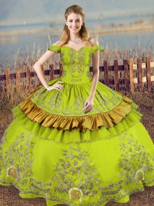 Designer Yellow Green Ball Gowns Satin Off The Shoulder Sleeveless Embroidery Floor Length Lace Up Vestidos de Quinceanera